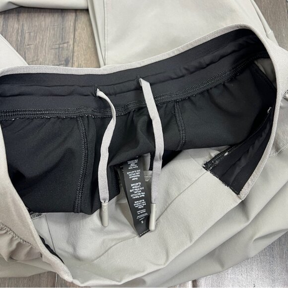 Lululemon NWOT Surge Hybrid Pant *Reflective Gull Grey - Picture 10 of 13